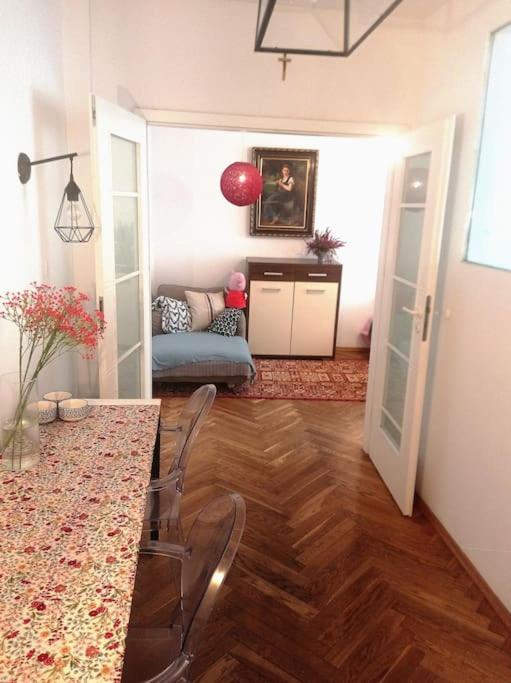 Apartament Old Praga Wi-Fi 300Mb Warszawa Zewnętrze zdjęcie